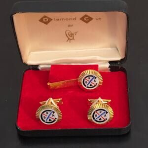 Vintage Diamond Cut by HIT Tie Clip & Cufflinks Set in Box with BRA